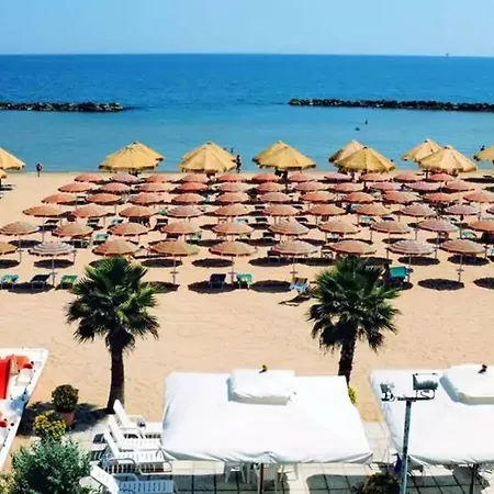 Al Mare- Piazza Sant' Alfonso